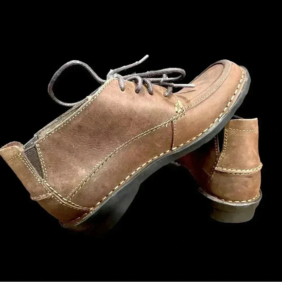 Clarks bendables upper Leather Ankle Boots Womans size 7.0 🤎brown color - Picture 3 of 13